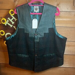 Grizzly Outfitters Vintage Leather Wool Plaid Checker Western Vest Green Brown